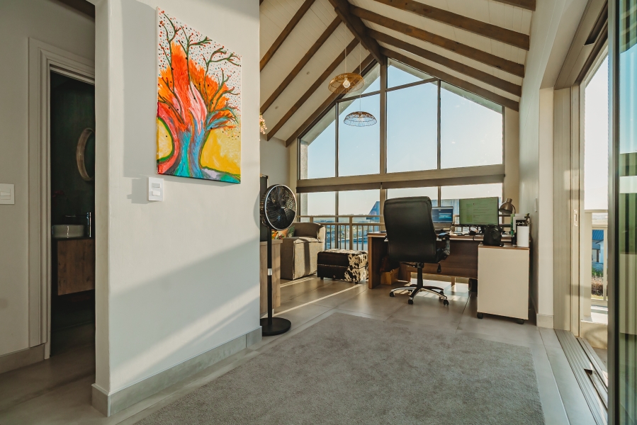 5 Bedroom Property for Sale in Kingswood Golf Estate Western Cape
